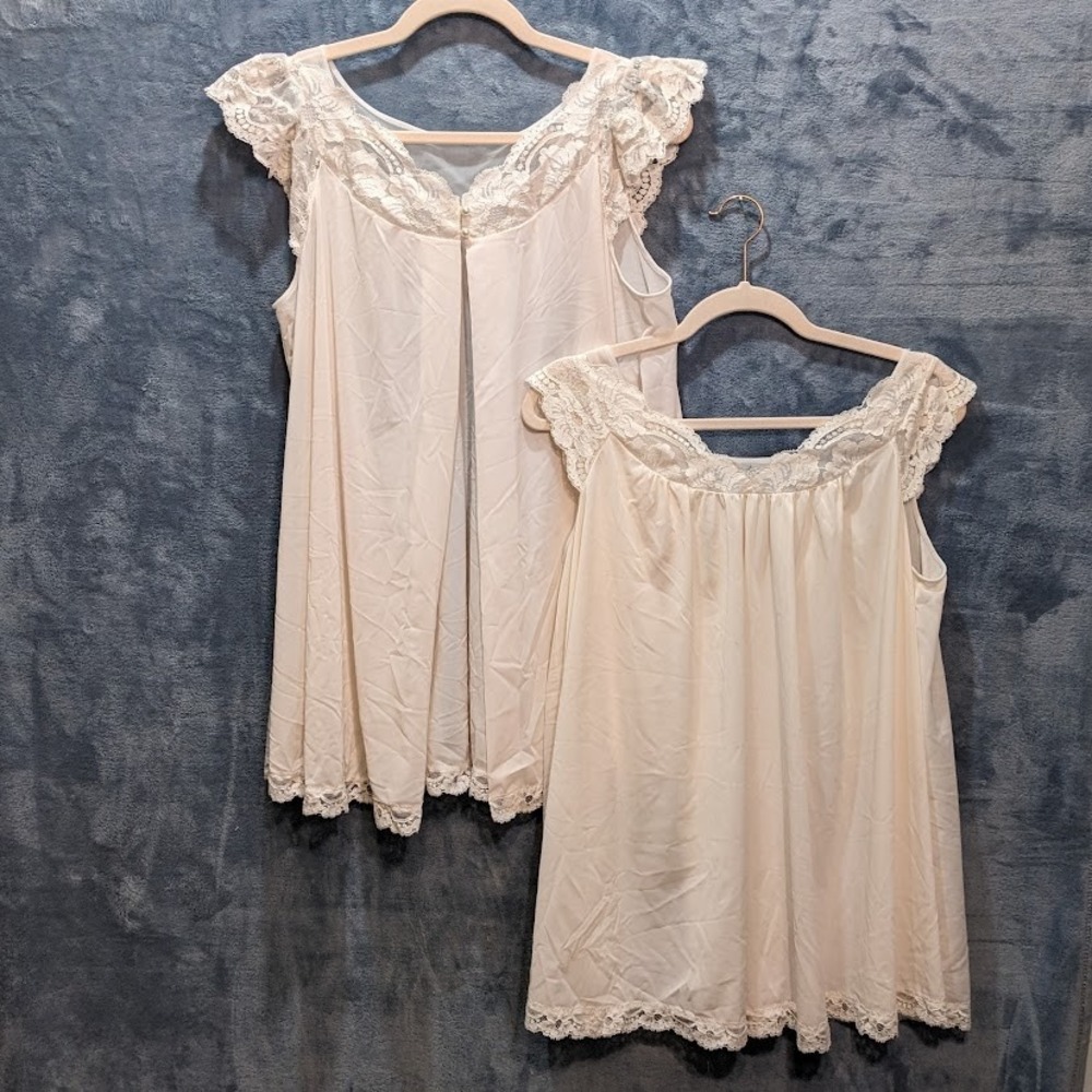 Vintage Shadowline Ivory Lace Trim Nighty & Robe 2 Piece Sleepwear Lingerie M
